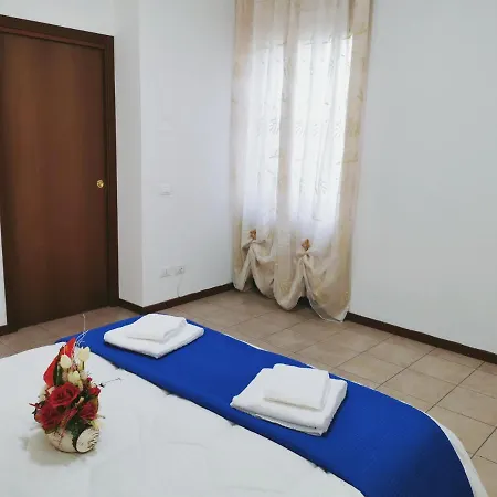 Flat Blue Apartment *